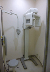 �ʐ^�F�T���v�����ȃN���j�b�N���Î�